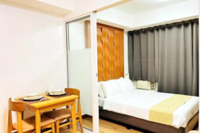 Simple Wooden Style Condo Unit
